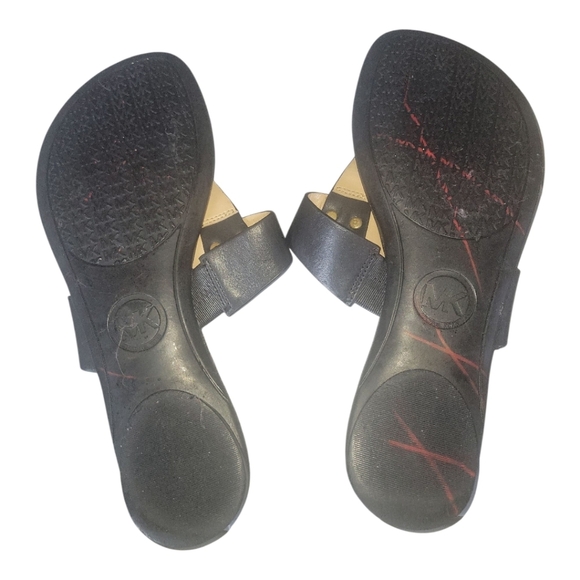 Michael Kors Black Leather Hamilton Women's Sandals with Gold MK Locket 8M/38.5 - Picture 10 of 11